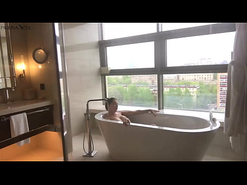 ❤️ Enorme babe die hartstochtelijk haar poesje aftrekt in de badkamer ❤️❌ Sex at us nl.high-pass.ru ☑